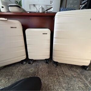 White Hardshell Luggage Set